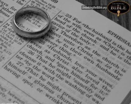 Ephesians-5-22-25-Marriage-Husband-wife-bible-verses
