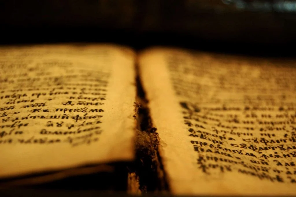 Old_Bibles-1