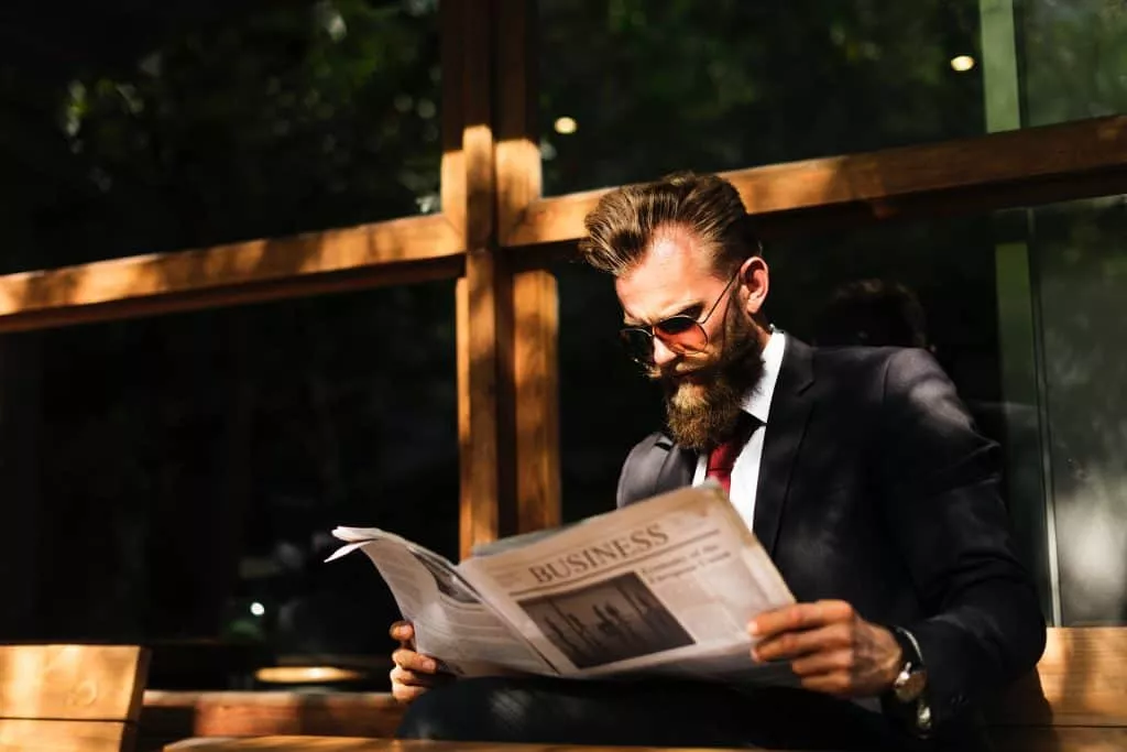 manreadingnewspaper