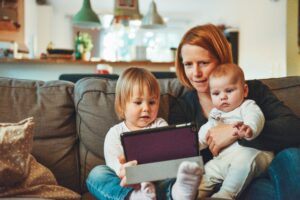 alexander-dummer-UH-xs-FizTk-unsplash (2)